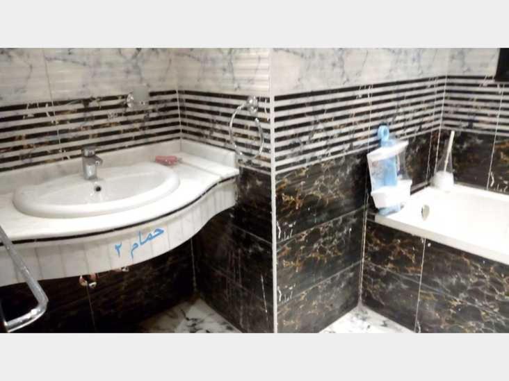 Private Apartment *